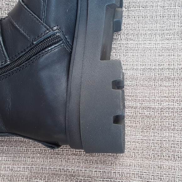 FLY LONDON JEDA COMBAT BOOTS - Picture 10 of 12